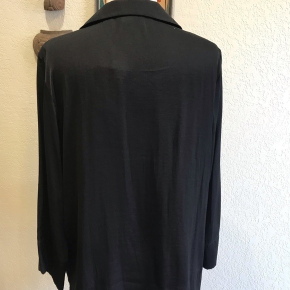 2 for $26 NWT VAN WINKLE & CO Solid Soft Satin Top - Size Large - Picture 10 of 10